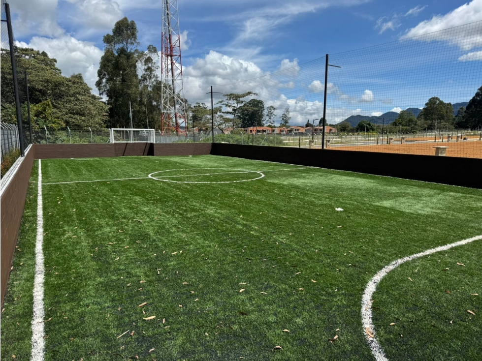 SE VENDE ESPECTACULAR LOTE EN UNIDAD CERRADA EN LA CEJA — foto 5