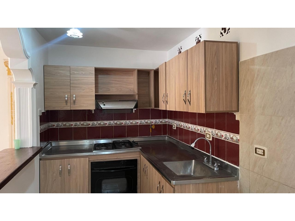 VENDO HERMOSO APARTAMENTO EN EL CARMELO - ITAGÜÍ