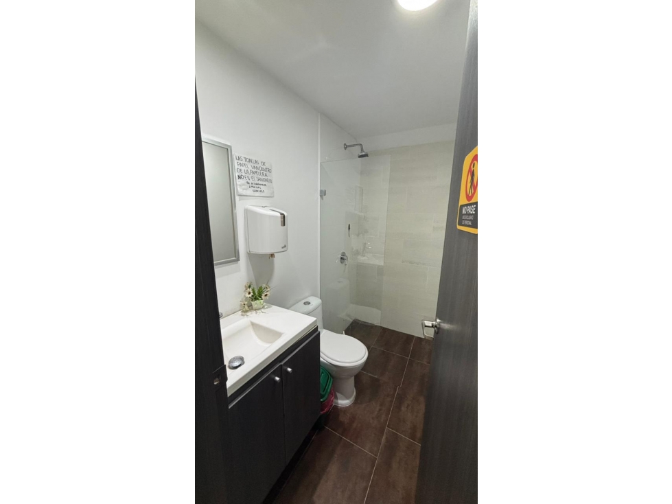 VENDO HERMOSO APARTAMENTO EN SANTA MÓNICA — foto 6