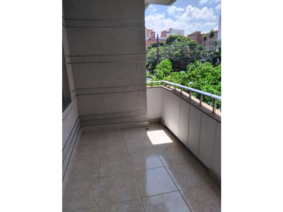 VENDO HERMOSO APTO GRANDE CALASANZ PARTE BAJA CERCA A LA FLORESTA