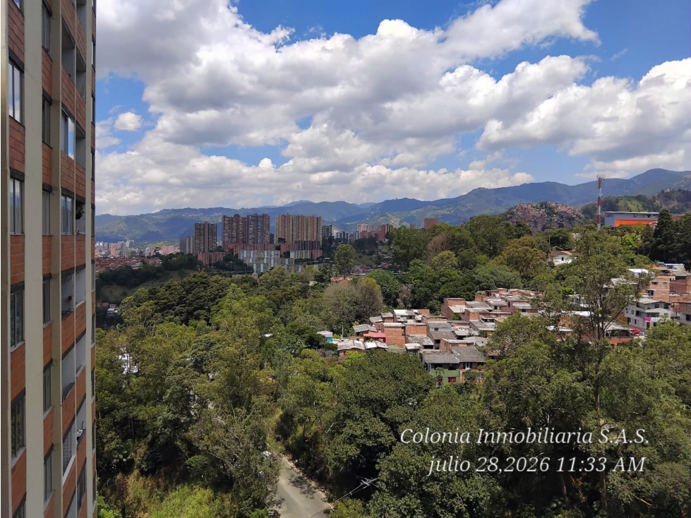 SE ARRIENDA HERMOSO APARTAMENTO EN ROBLEDO SECTOR LA POLA — foto 2