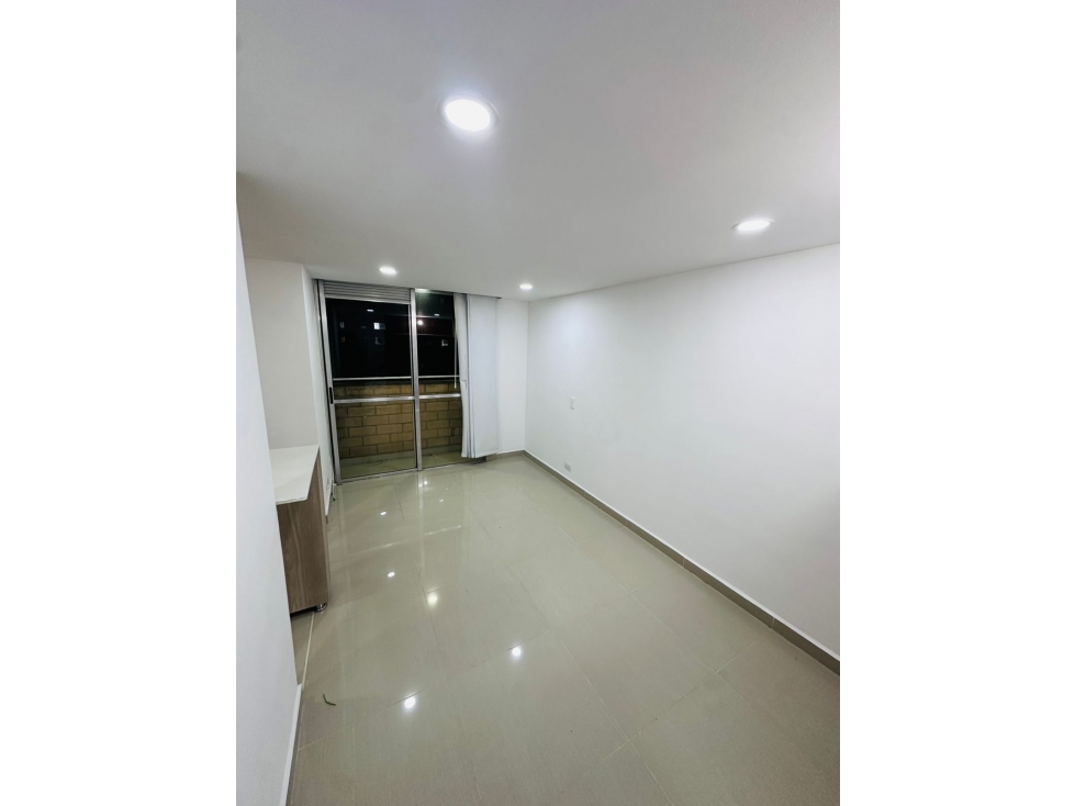 VENDO HERMOSO APARTAMENTO EN ROBLEDO PAJARITO