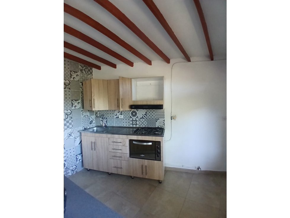 SE ARRIENDA ESPECTACULAR APARTAMENTO EN EL LIMONAR — foto 6