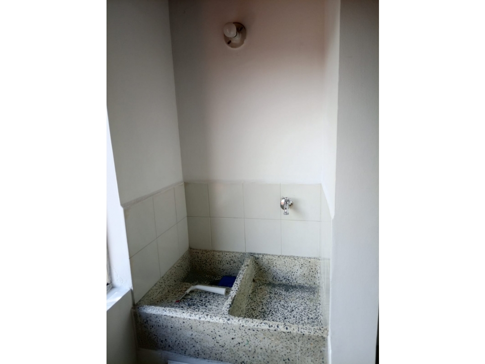 SE VENDE HERMOSO APARTAMENTO EN CALASANZ — foto 6