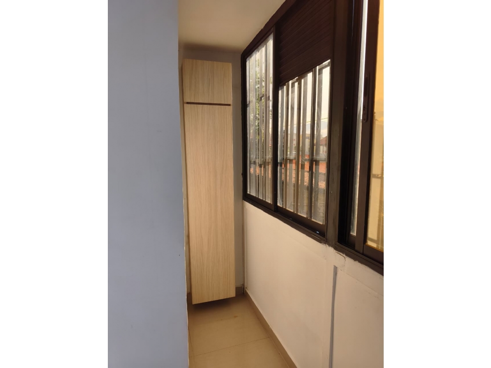 HERMOSO APARTAMENTO EN ARRIENDO PARQUE DE ROBLEDO — foto 5