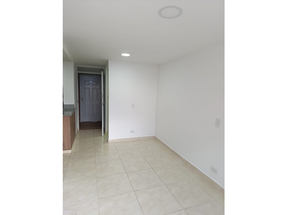 ARRIENDO APARTAMENTO EN ROBLEDO PAJARITO — foto 4