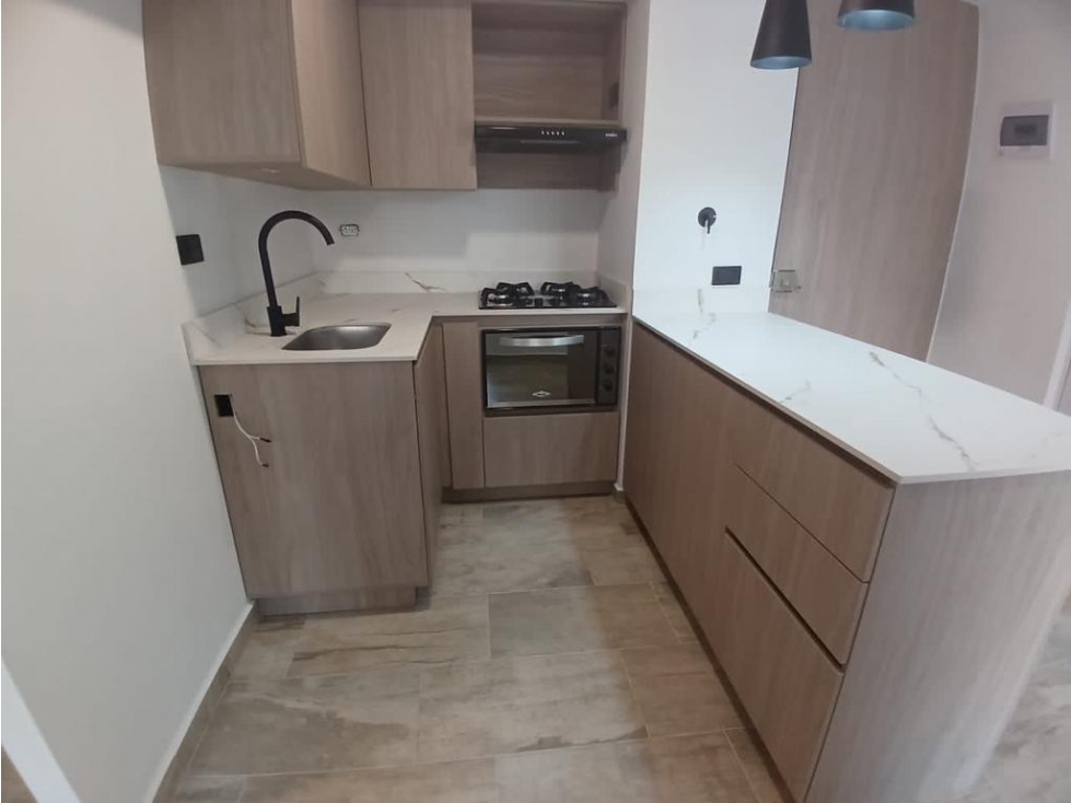 SE VENDE HERMOSO APTO ROBLEDO PAJARITO — foto 3