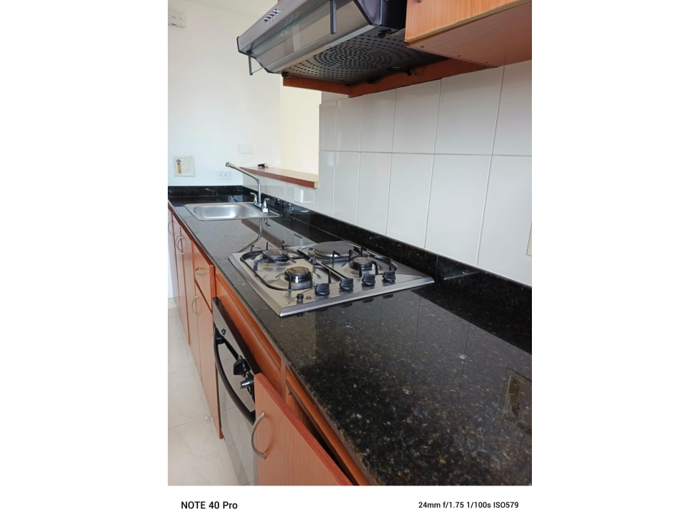ARRIENDO ESPECTACULAR APARTAMENTO EN ENVIGADO — foto 2