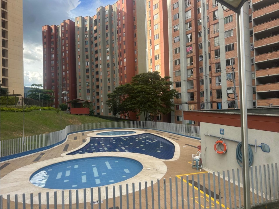 ARRIENDO HERMOSO APARTAMENTO EN SAN ANTONIO DE PRADO — foto 2
