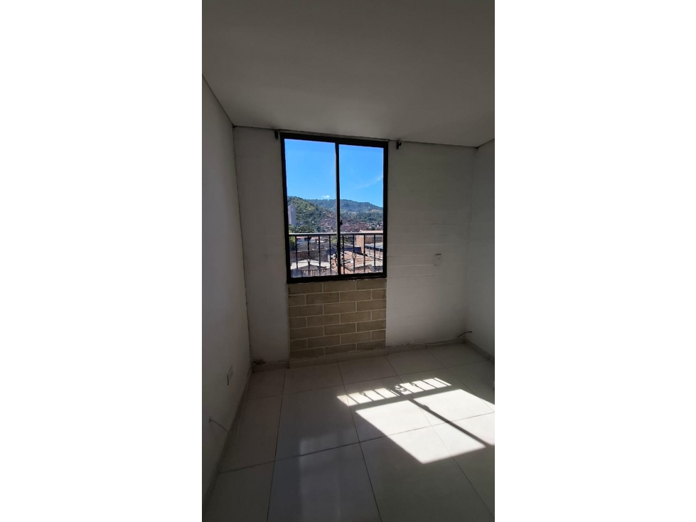 ARRIENDO ESPECTACULAR APARTAMENTO EN ITAGUI — foto 2