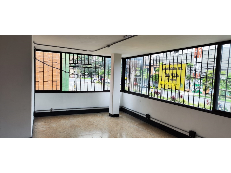 VENDO O ARRIENDO HERMOSA BODEGA ESQUINERA VISIBLE PARA NEGOCIO(S) — foto 2