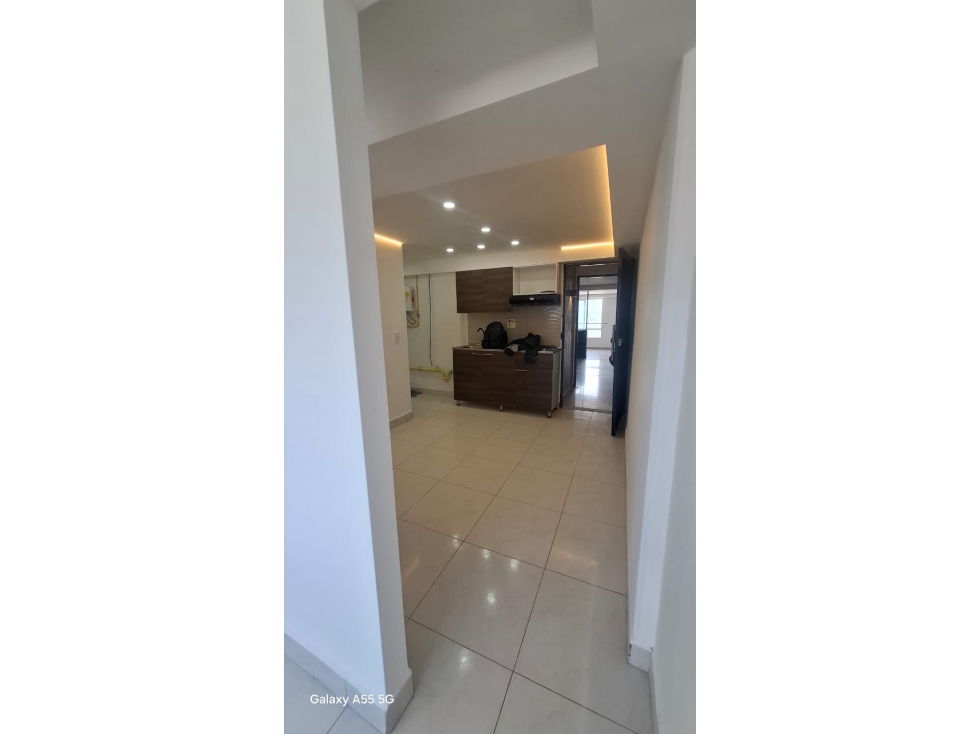 APARTAESTUDIO EN ARRIENDO PRADO CENTRO, MEDELLÍN — foto 2