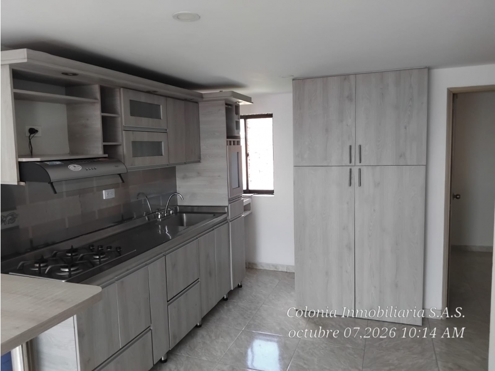 APARTAMENTO EN ARRIENDO ROBLEDO, SECTOR LA CAMPIÑA