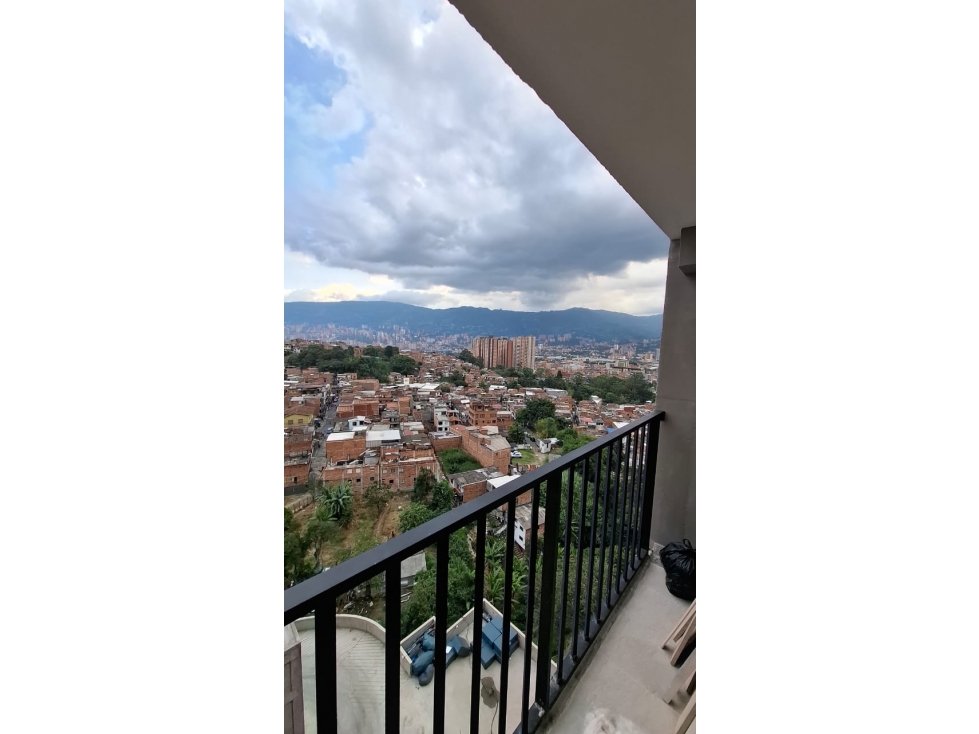ARRIENDO ESPECTACULAR APARTAMENTO EN ITAGUI CENTRAL — foto 2