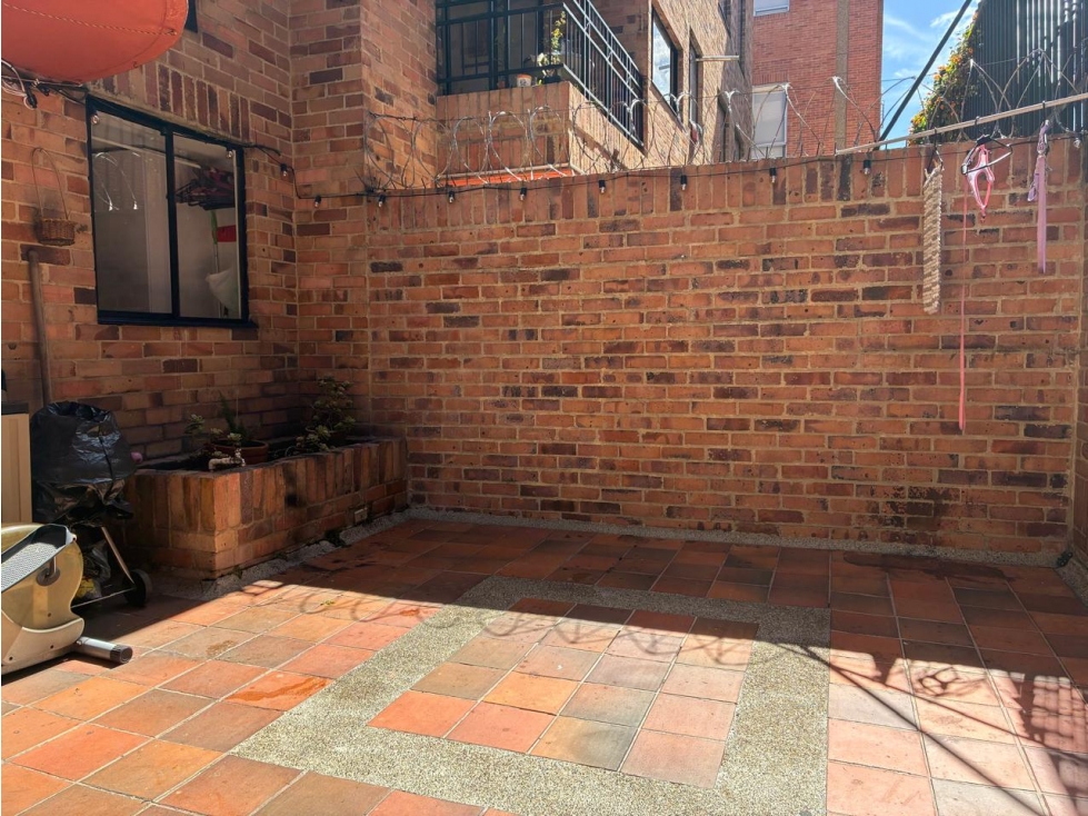 Apartamento remodelado con jardín privado para venta en Santa Bárbara — foto 5