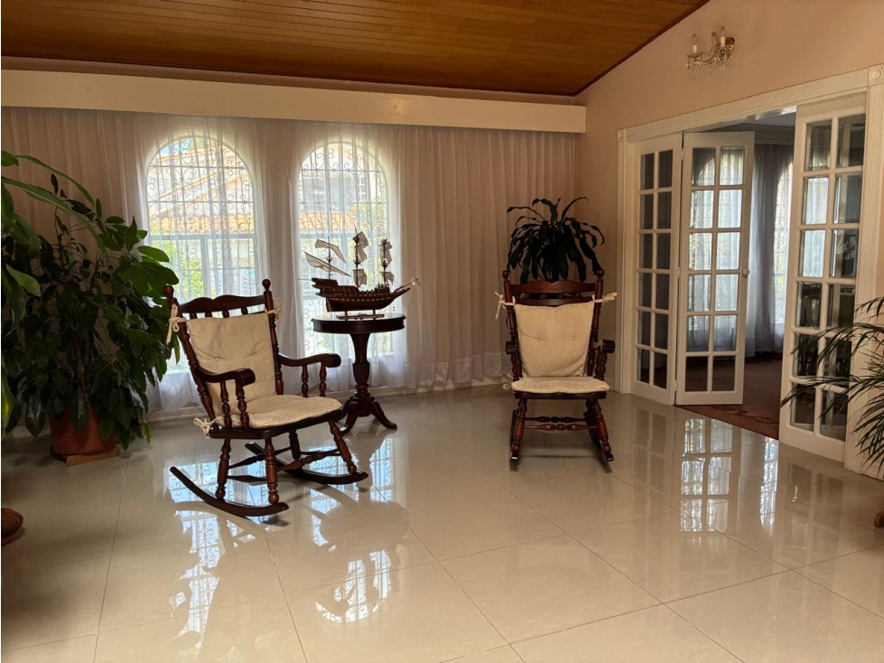 Amplia casa para Venta en Santa Bárbara Central — foto 4