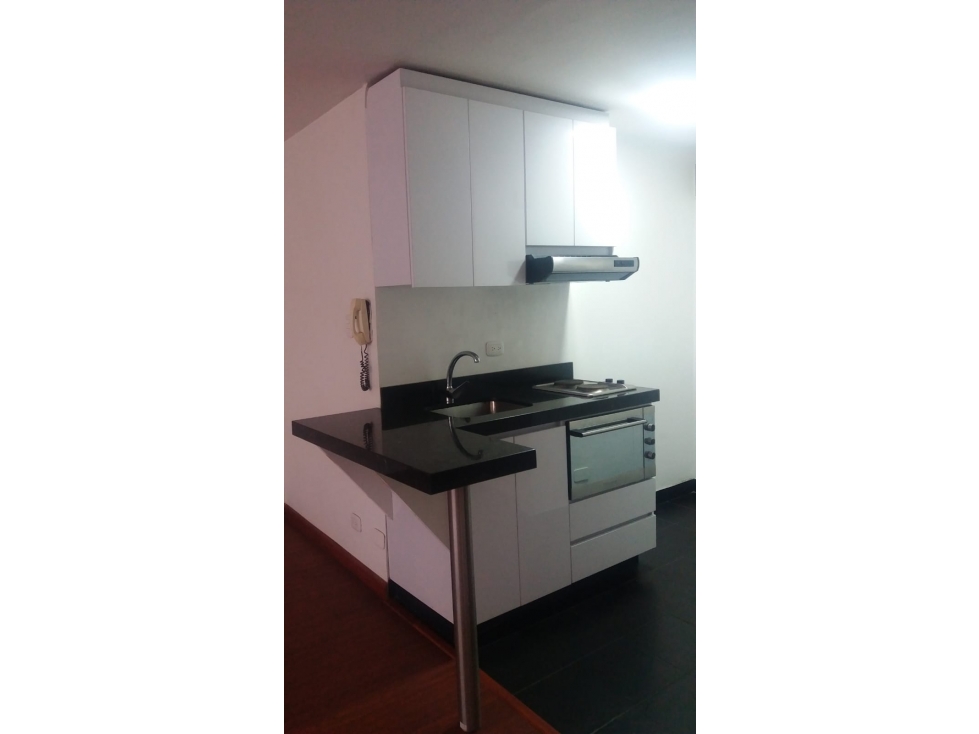 Iluminado apartamento para arriendo en Chicó — foto 5