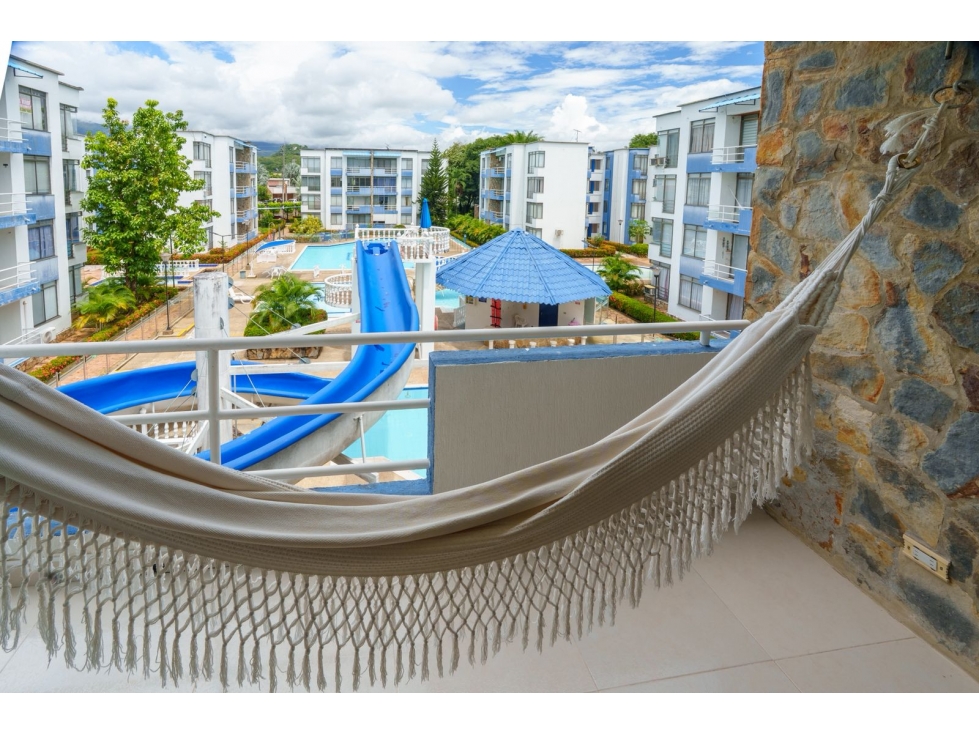 Apartamento con club house para venta en Melgar - 3