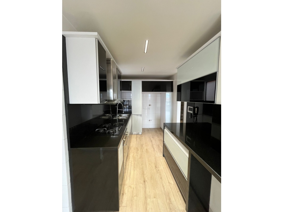 Apartamento dúplex con balcones para venta en La Calleja — foto 6