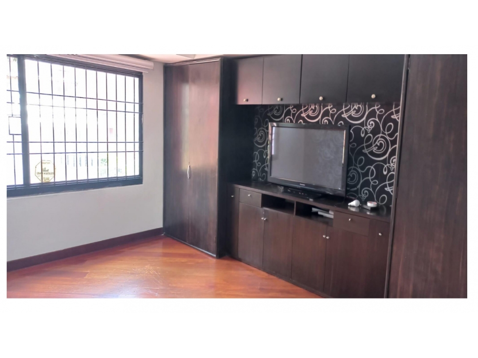 Casa Remodelada con terraza para Venta en Santa Paula — foto 6
