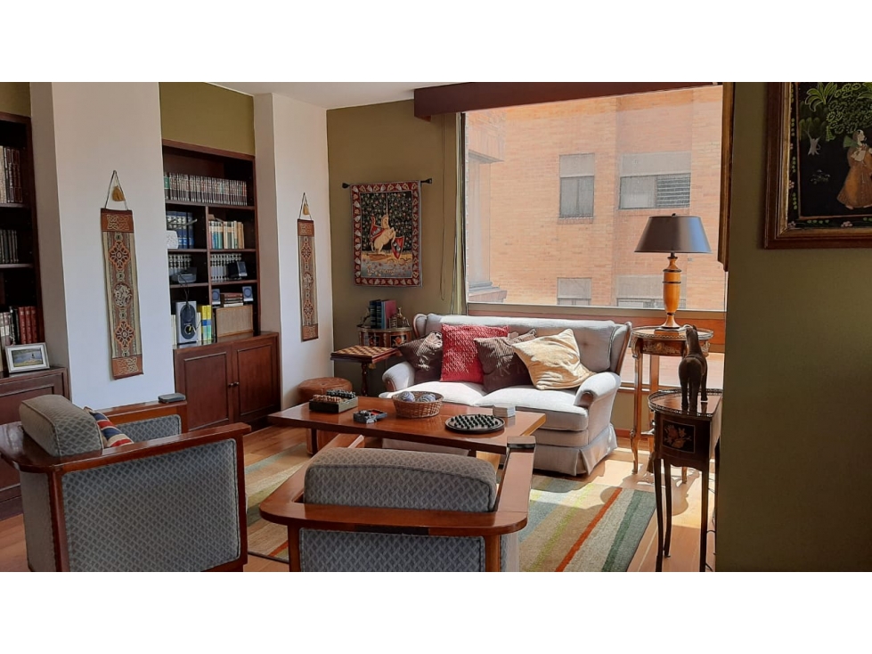 Amplio e iluminado apartamento para venta en Rosales — foto 4