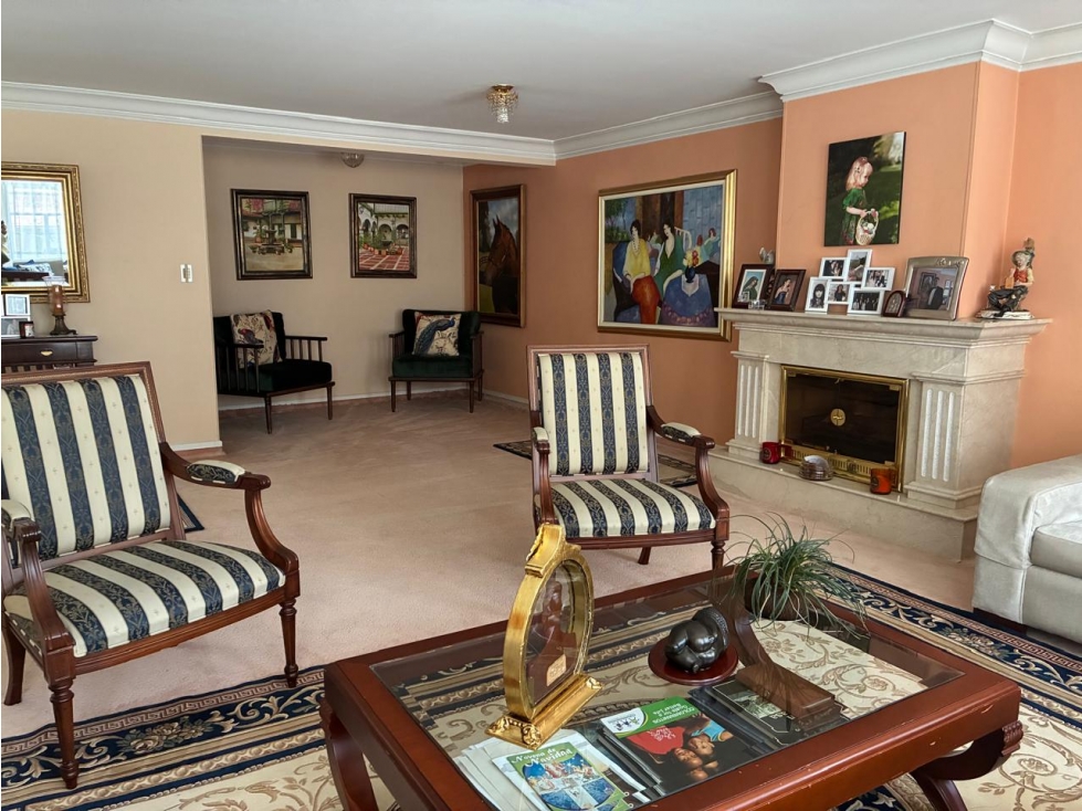 Amplia casa para Venta en Santa Bárbara Central — foto 2