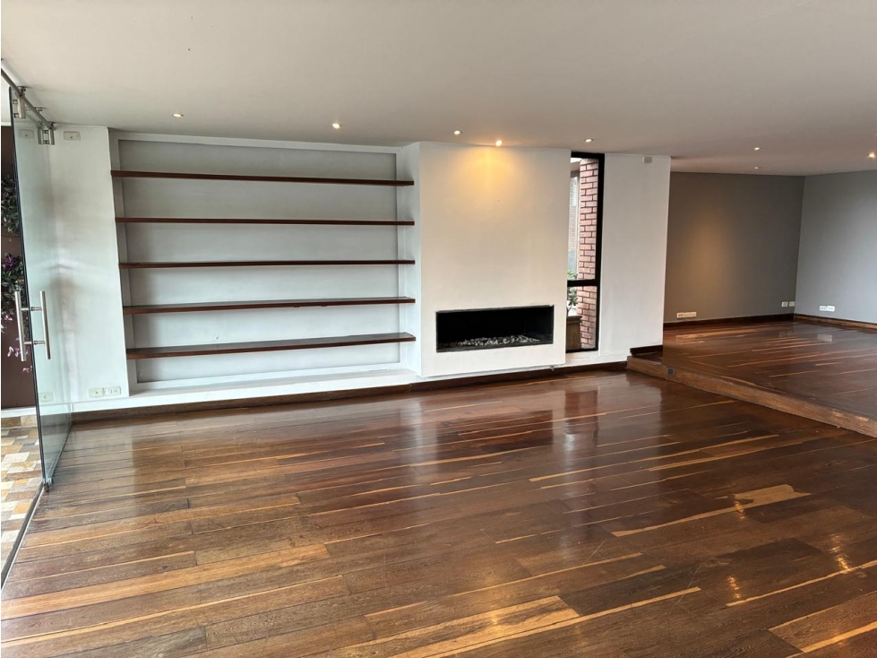 Amplio apartamento para arriendo en El Refugio — foto 3
