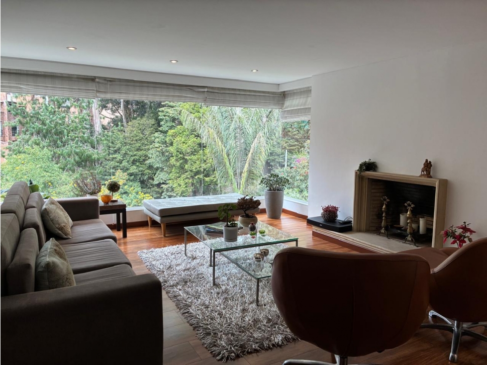 Iluminado Apartamento para Arriendo en Bosque Medina — foto 3