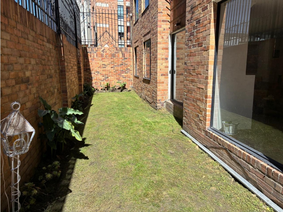 Apartamento remodelado con jardín privado para venta en Santa Bárbara — foto 6