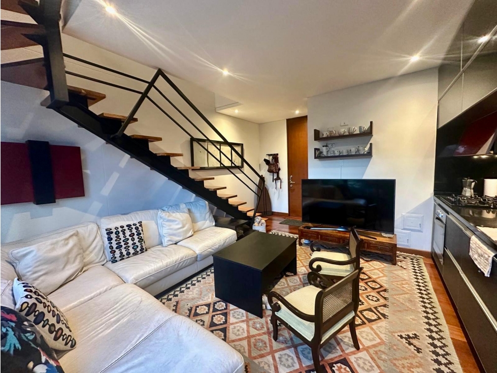 Apartamento duplex para arriendo en El Virrey — foto 2
