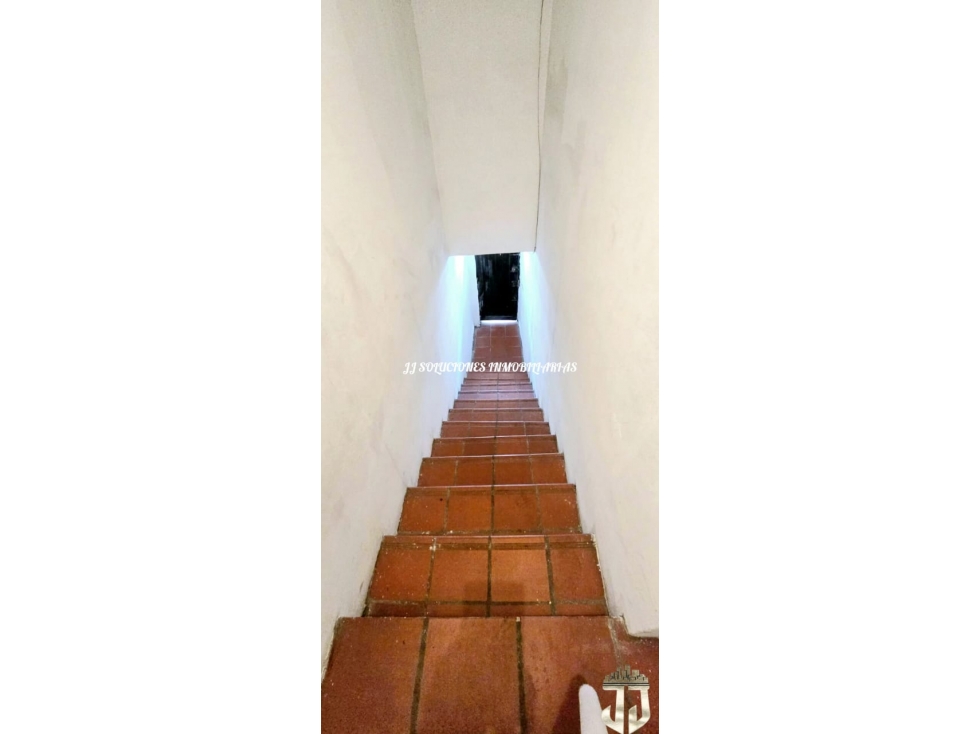 CBFA1781 (N) ESPECTACULAR CASA RENTABLE - 2