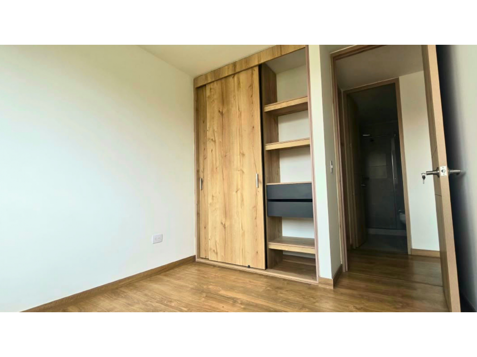 PUERTA DEL SOL-APARTAMENTO EN VENTA- AMO0282PSOL-MOSQUERA-(JJ) — foto 6