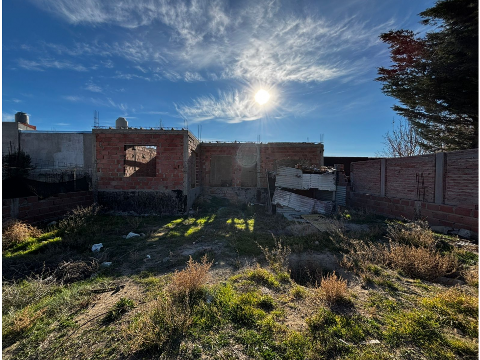 LOTE CON MEJORA - SOLANA - PUERTO MADRYN - 6