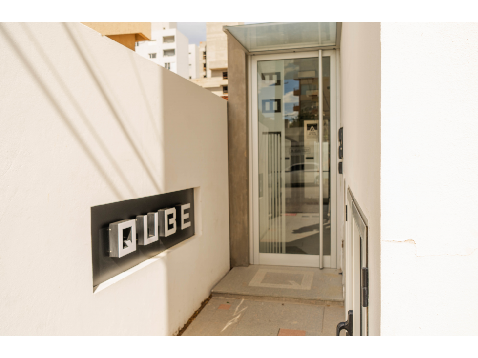 DEPARTAMENTO 2 AMBIENTES - 1ER P. -EDIFICIO QUBE -CENTRO PTO MADRYN - 1