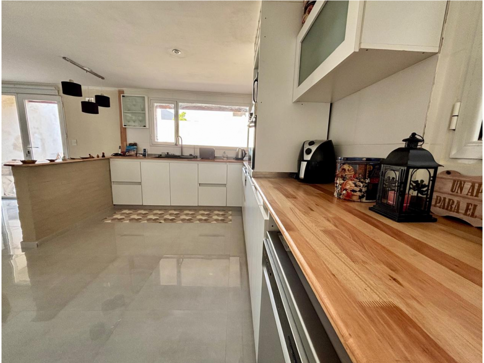 CASA 4 AMBIENTES - COCHERA - PATIO - B° ESTILO SOLANA - PTO MADRYN — foto 6