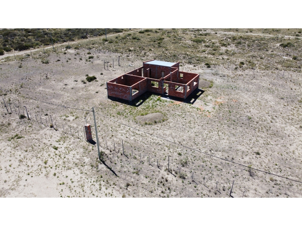 LOTE EN LA ALHAMBRA CON MEJORA 123m2 - 2
