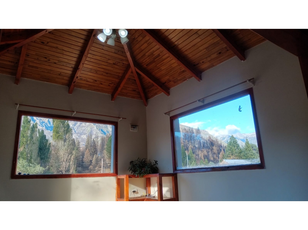 CASA - 5 AMBIENTES - EN EPUYÉN - CHUBUT - 3