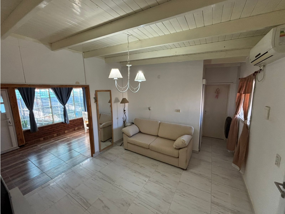 CASA 4 AMBIENTES + PATIO + COCHERA - BARRIO PERON - PTO MADRYN — foto 3