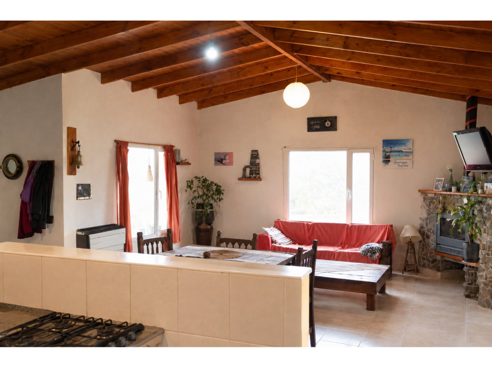 CASA 4 AMBIENTES - AMPLIO PARQUE- PUERTO MADRYN - 2