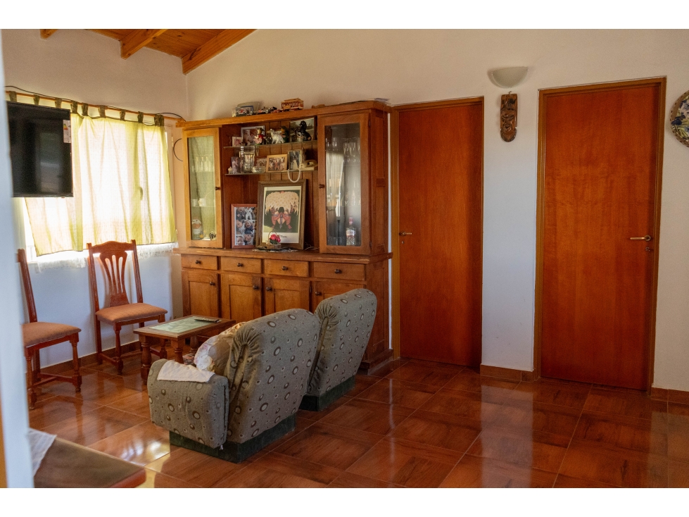 GALPÓN (LOCAL COMERCIAL) + 3 DEPARTAMENTOS 303.25 m2 - PUERTO MADRYN - 3