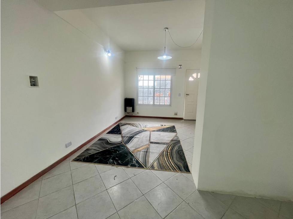 DEPARTAMENTO MONOAMBIENTE - Planta Baja "2" - La Triniad 68 - Madryn - 3