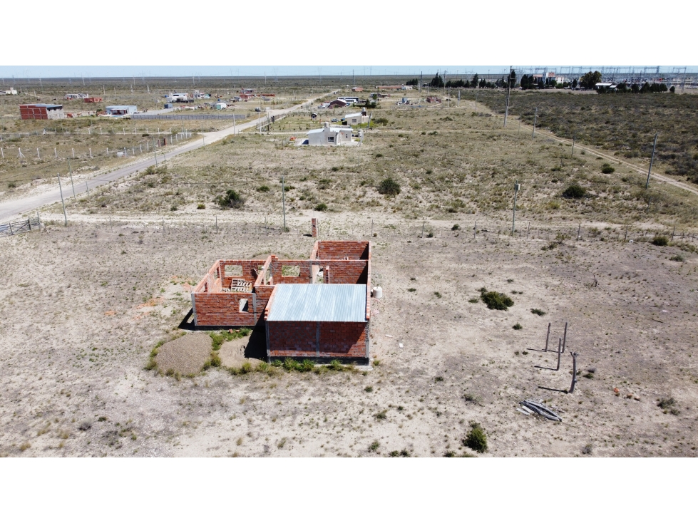 LOTE EN LA ALHAMBRA CON MEJORA 123m2 - 1