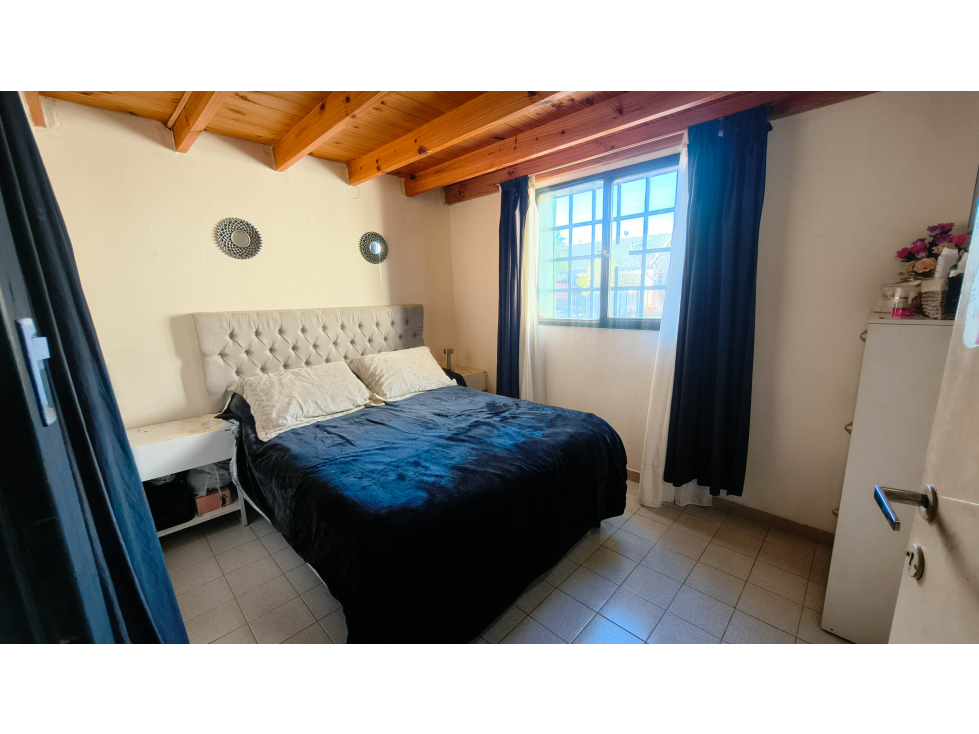 CASA 5 AMBIENTES - GARAGE - PATIO - JOSÉ CONTIN 637 - MADRYN — foto 5
