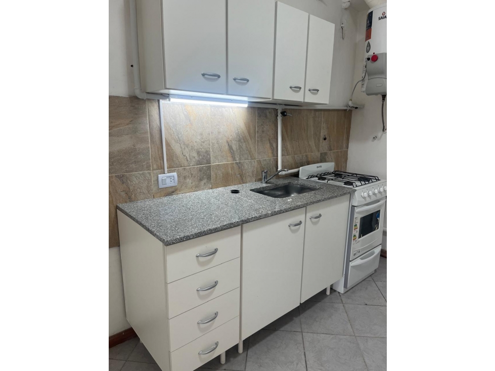 DEPARTAMENTO MONOAMBIENTE - Planta Baja "2" - La Triniad 68 - Madryn - 2