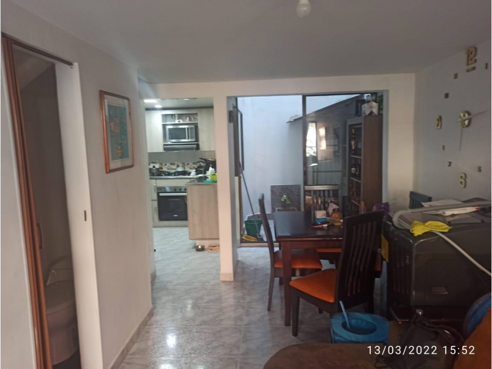 Se vende casa de 3 pisos unifamiliar en el barrio Florencia Medellin — foto 2