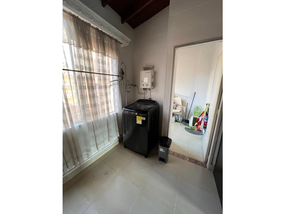 Se vende apartamento en los Colores — foto 4