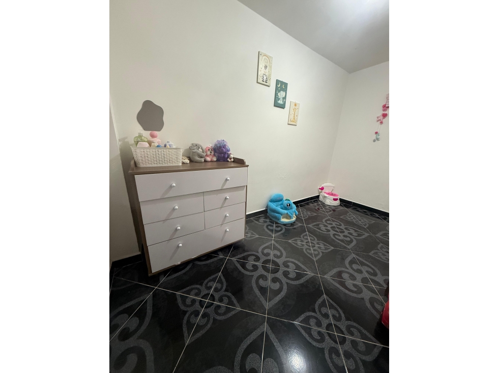 Se vende apartamento en Manrique Central — foto 5