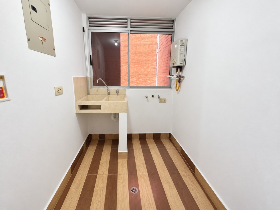 Se vende apartamento en los Colores — foto 4