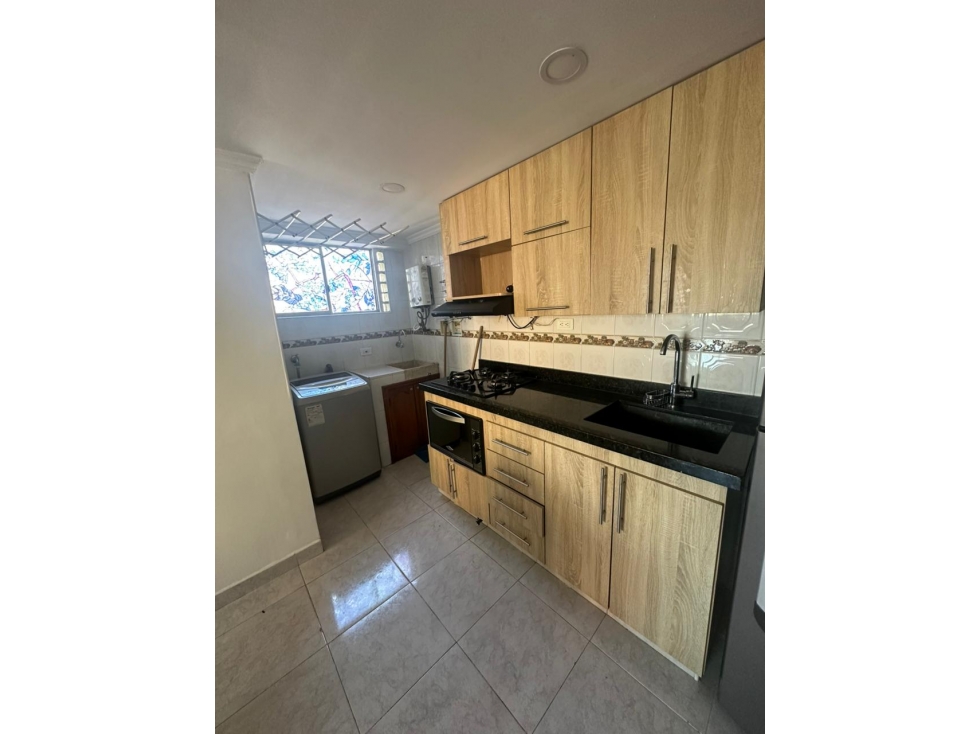 Se vende apartamento en los Colores Medellin — foto 5