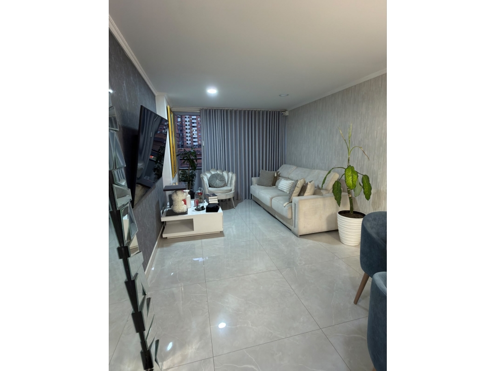 Se vende apartamento en los Colores